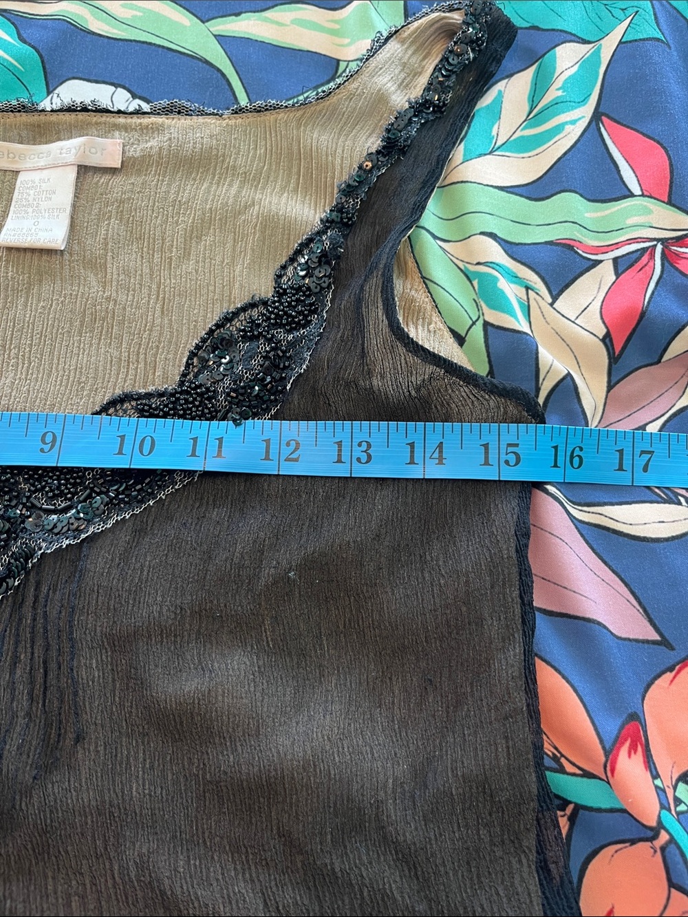 Beaded silk tank top - Picture 4 of 6